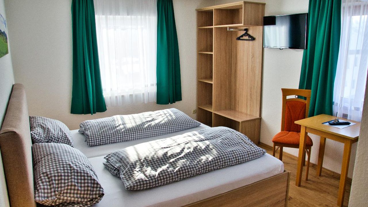 Doppelzimmer Doppelzimmer